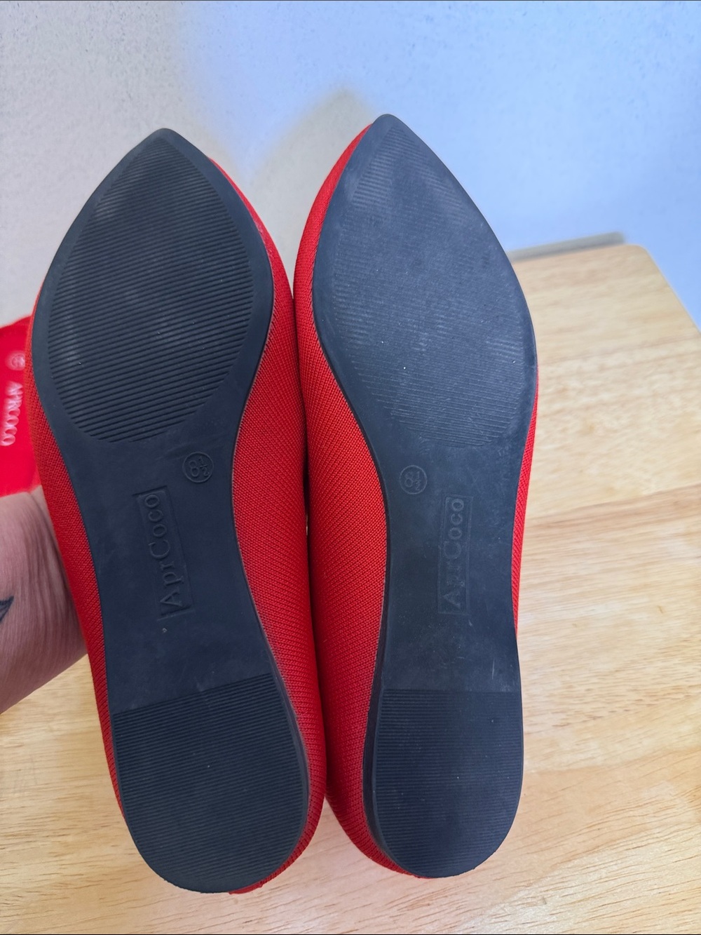 Pointed-Toe Red Knit Slip-On Flats - Picture 4 of 5